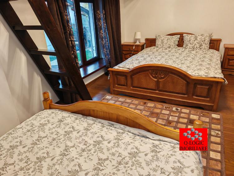 Casă individuală cu 7 camere cu Canalizare în Central