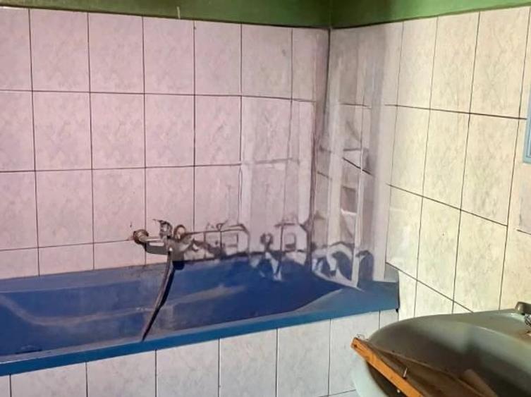 Casă cu Teren 1600 Mp în Central
