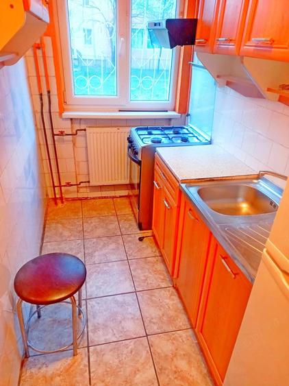 Apartament cu 2 camere nedecomandat, mobilat în Girocului