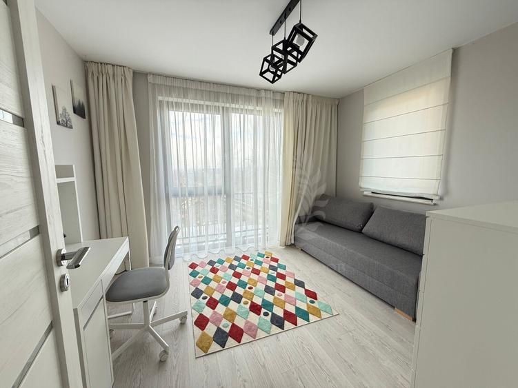 Duplex cu 4 camere cu Canalizare în Păulești