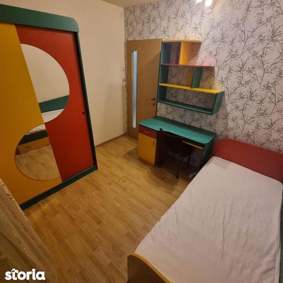 Apartament cu 3 camere decomandat în Grigorescu
