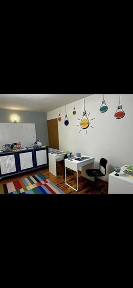 Casă cu 3 camere în Dobroești