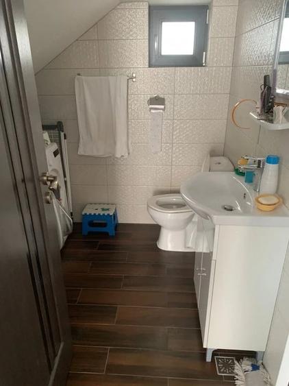 Casă cu Teren 249 Mp în Central