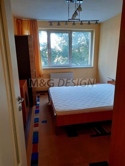 Apartament cu 3 camere decomandat, mobilat în Iosefin