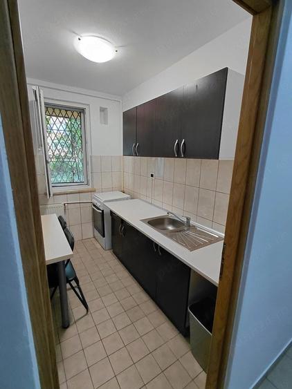 Garsonieră decomandată în Astra