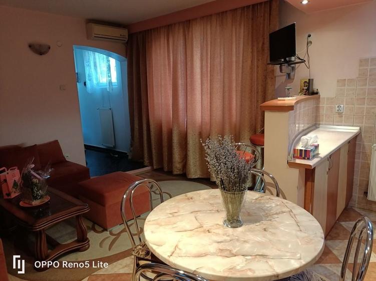 Apartament cu 2 camere semidecomandat în Cișmigiu