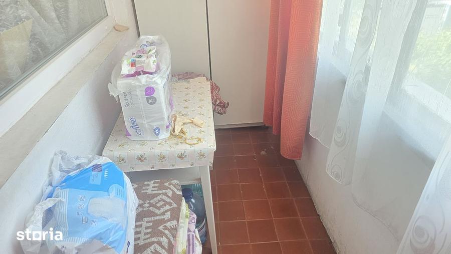 Apartament cu 4 camere decomandat în Mihai Eminescu