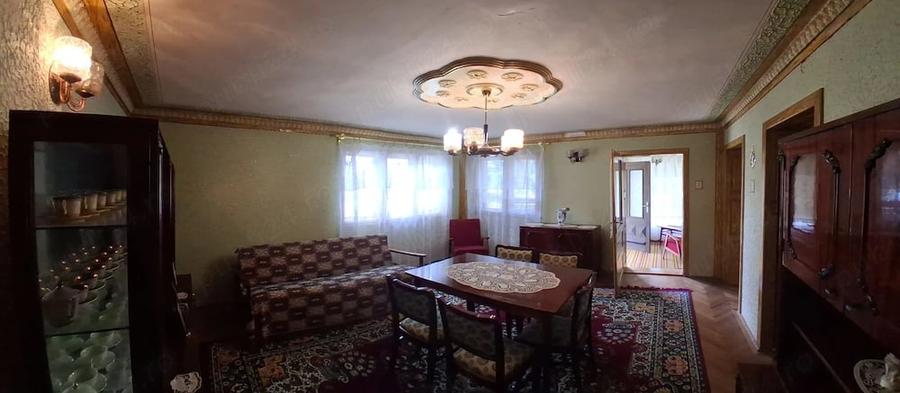 Casă cu 1 camere cu Teren 910 Mp în Central