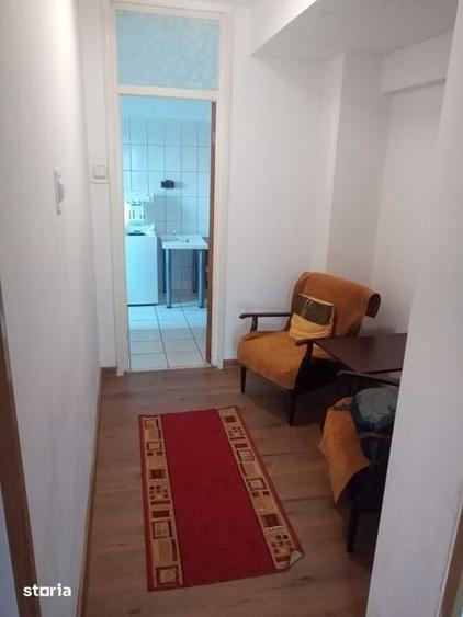 Apartament cu 2 camere decomandat în Calea Victoriei