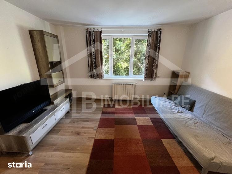 Apartament cu 2 camere nedecomandat, mobilat în 7 Noiembrie