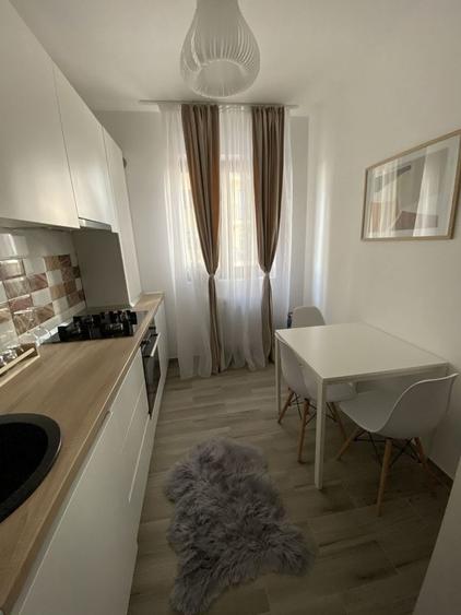 Apartament cu 2 camere semidecomandat în Popoveni