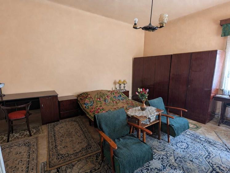 Apartament cu 3 camere decomandat în Ultracentral