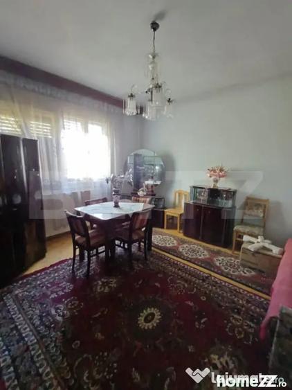 Casă cu 3 camere cu Teren 11508 Mp în Copăceni