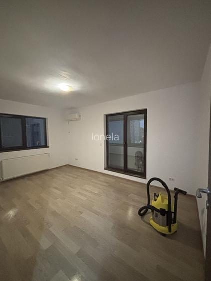 Apartament cu 2 camere decomandat în Roșu