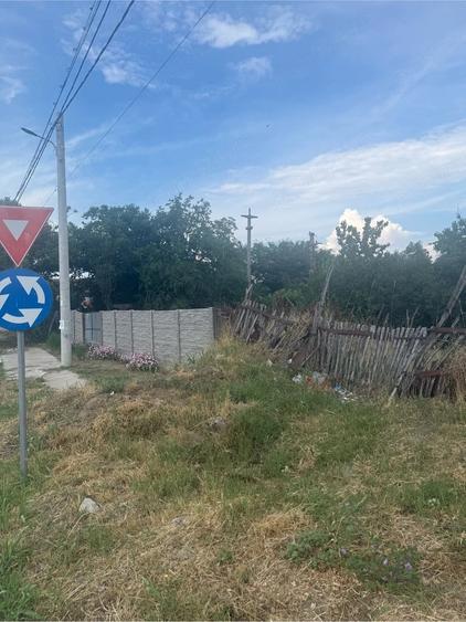 Teren de 1800 mp, în Central