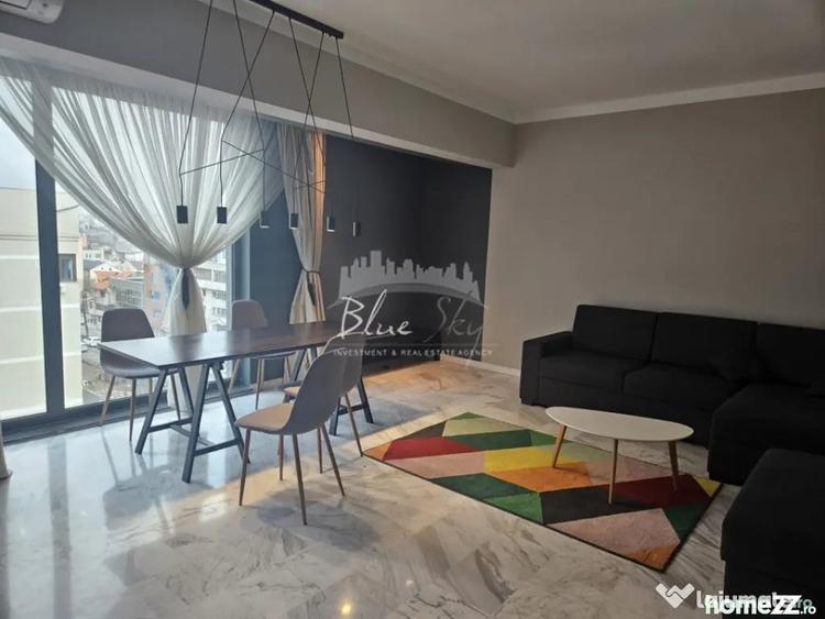 Apartament cu 2 camere decomandat în Delfinariu