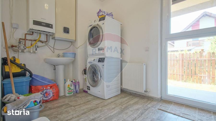 Casă cu 4 camere cu Teren 284 Mp în Bartolomeu