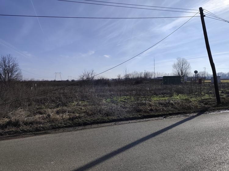 Teren Construcții intravilan de 1106 mp, în Săbăreni