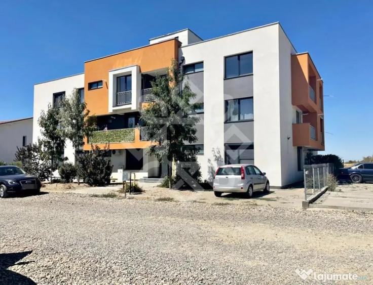 Apartament cu 2 camere semidecomandat în Oncea
