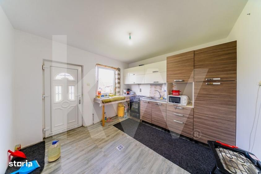Casă cu 4 camere în Zăbrani
