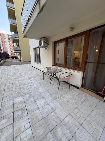 Apartament cu 2 camere decomandat, mobilat în Torontalului