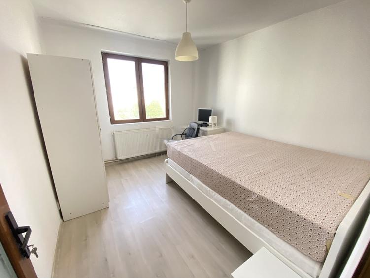 Apartament cu 4 camere semidecomandat, mobilat în Rahova