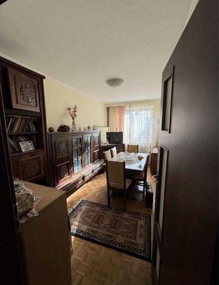 Apartament cu 4 camere în Central