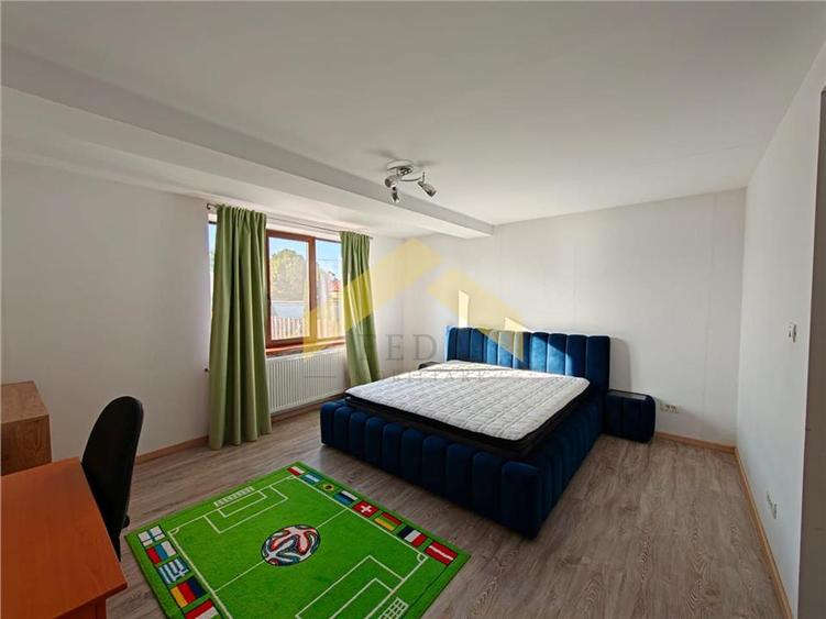 Casă individuală cu 4 camere cu Teren 1312 Mp în Sânpaul