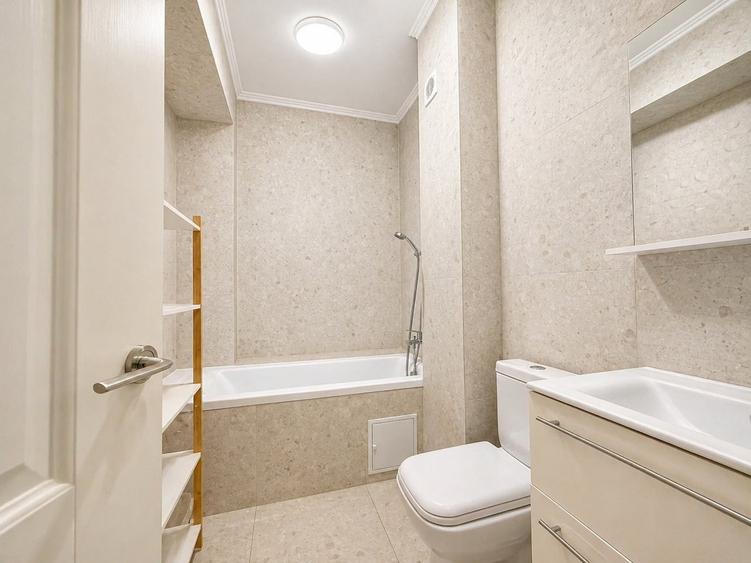 Apartament cu 3 camere decomandat, mobilat în Tomis Nord