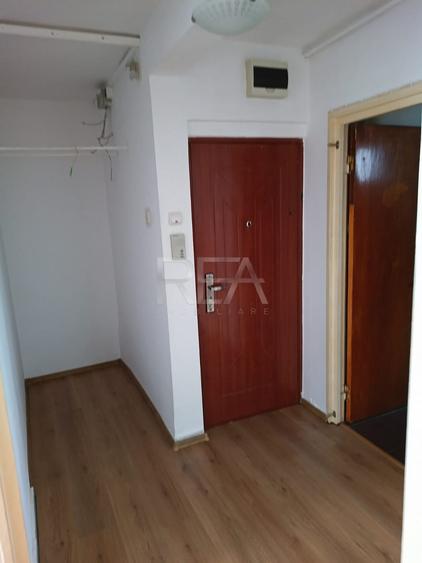 Apartament cu 2 camere decomandat în Drumul Taberei