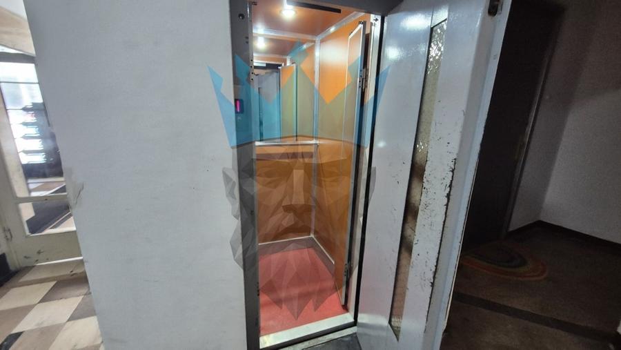 Apartament cu 2 camere decomandat, mobilat în Universitate