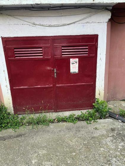 Apartament cu 2 camere semidecomandat în Girocului