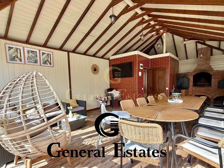 Casă individuală cu 6 camere cu Canalizare în Frumoasa