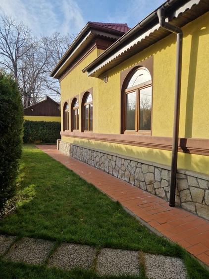 Casă cu 4 camere în Ultracentral