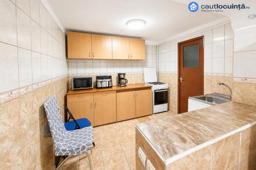 Casă cu 5 camere cu Teren 140 Mp în Giulești