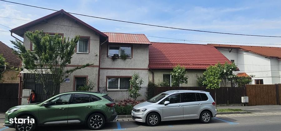 Apartament cu 4 camere decomandat în Bartolomeu