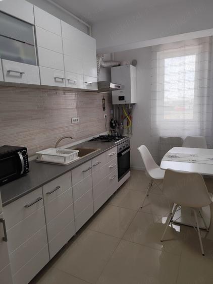 Apartament cu 2 camere decomandat în Militari