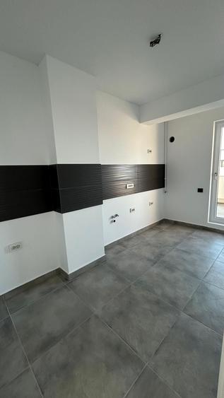 Apartament cu 2 camere semidecomandat în Albert