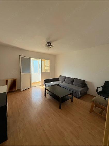 Apartament cu 2 camere decomandat în Sud