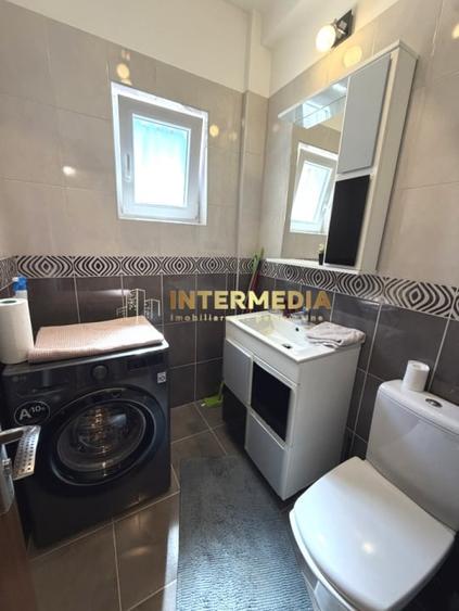 Apartament cu 3 camere decomandat, mobilat în Ultracentral