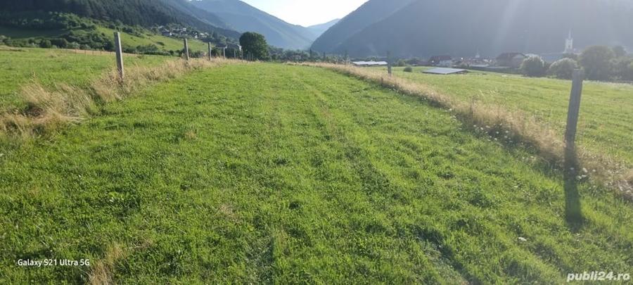 Teren de 5000 mp, în Gura Râului