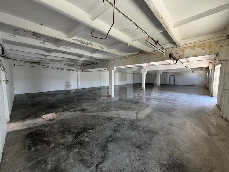 Spațiu industrial, de 300 mp, în Dâmbul Rotund