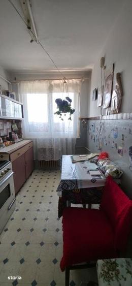 Apartament 2 camere semidecomandat 45,5 mp utili + balcon 10,1 mp - 10