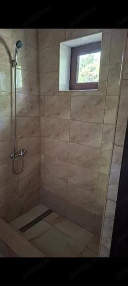 Casă cu 2 camere cu Teren 800 Mp în Gherghița