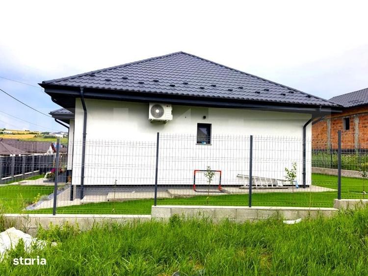 Casă cu 4 camere în Cornești