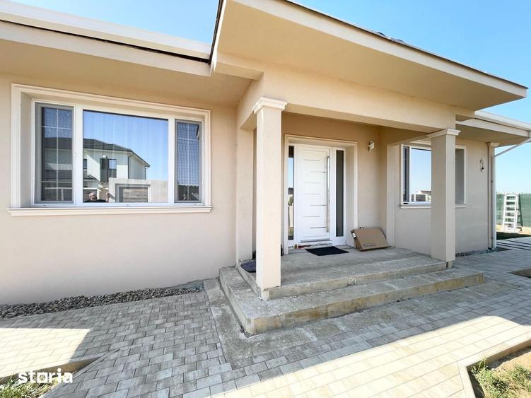 Casă cu 4 camere cu Teren 625 Mp în Moșnița Nouă