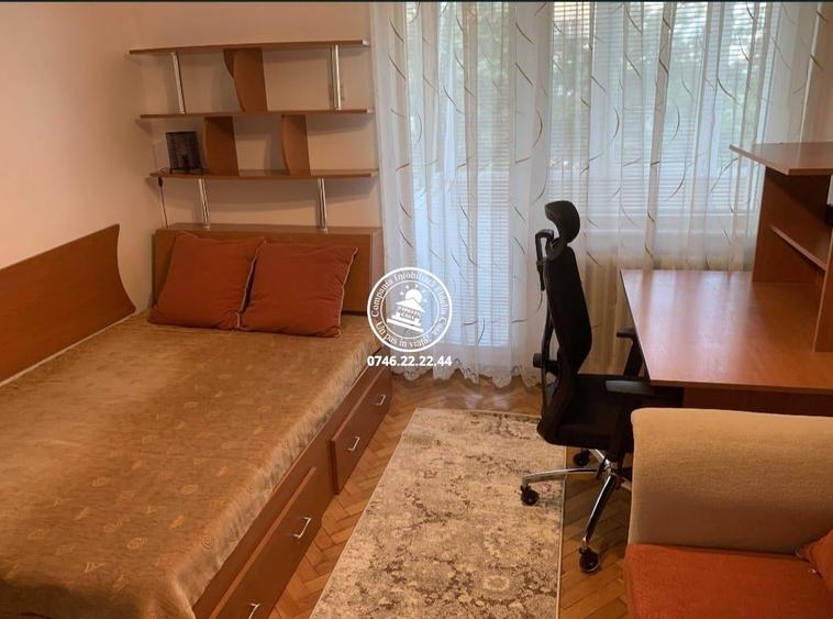 Apartament cu 2 camere decomandat, mobilat în Podu Roș