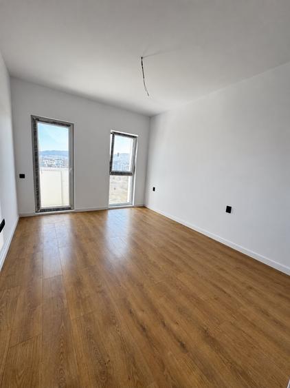 Apartament cu 2 camere semidecomandat în Florești