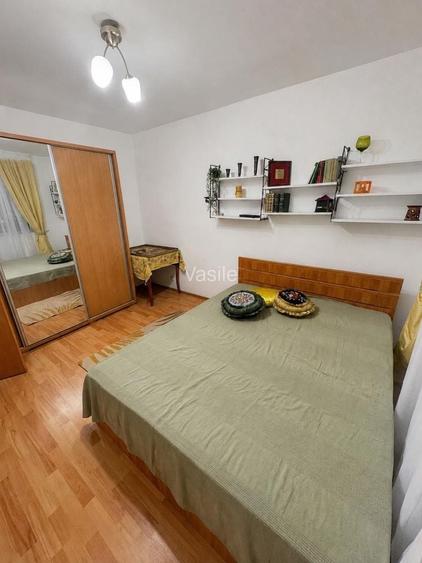 Apartament 3 camere de inchiriat Dr. Taberei