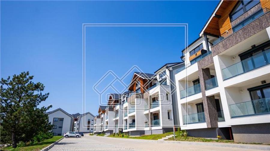 Apartament cu 3 camere nedecomandat în Exterior Vest